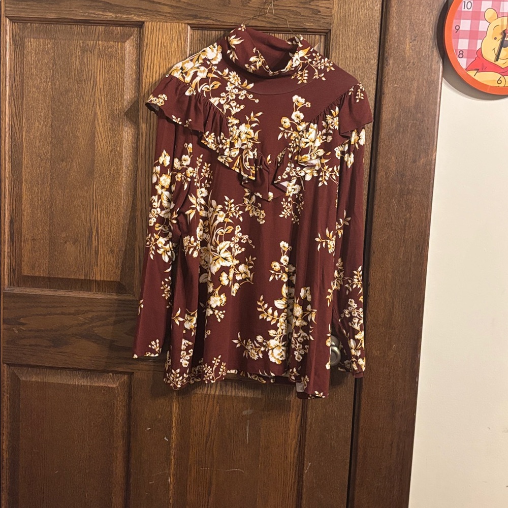 Floral Ruffle Women's Top